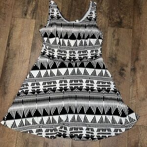 New York & Company black and white patterned skater dress with pockets